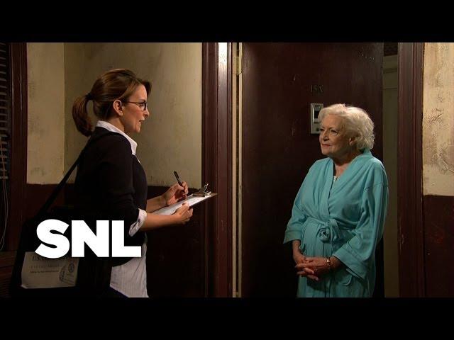 Census Taker vs. Old Lady - SNL