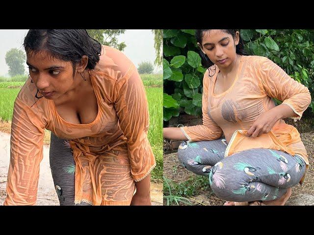 Desi Aunty Bathing Vlog 08 || Desi Village Girl Bathing Video || Aunty Vlog || kavya fashion