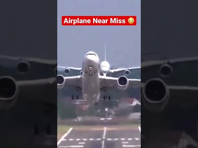 A little close for comfort… #aviation #landing #nearmiss #shorts #fyp