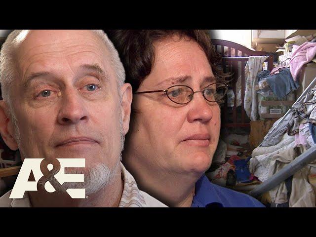 Bed Bugs & House Full of Junk Forces Family To Sleep Outside | Hoarders | A&E