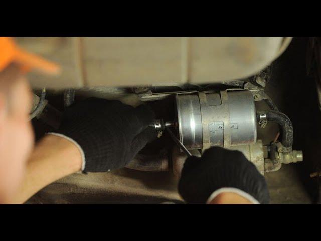 How to change fuel filter on Mercedes c-class w202