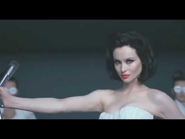 Freemasons Ft.Sophie Ellis Bextor - Heartbreak (Make Me A Dancer)(Official Music Video)