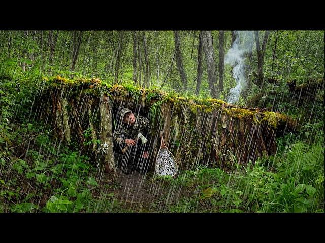 Building Survival Shelter and Catch&Cook in Thunderstorm | Solo Bushcraft