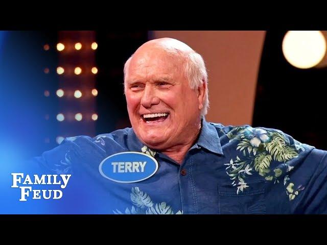 It's Team Bradshaw vs. Team Rippon! | Celebrity Family Feud