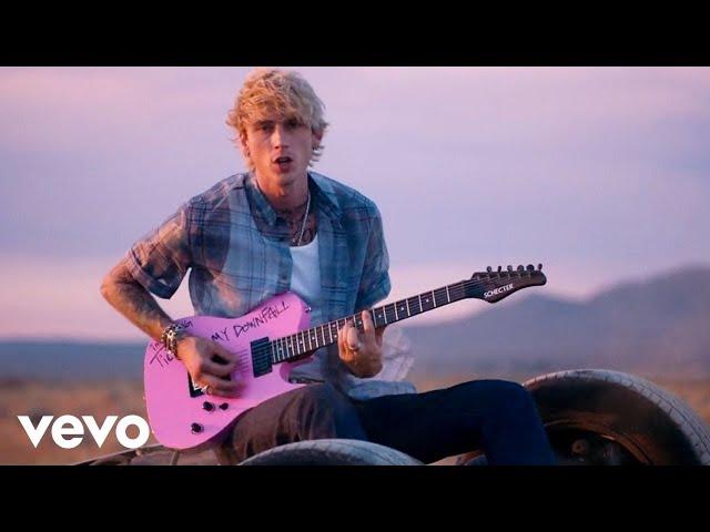 Machine Gun Kelly ft. blackbear - my ex's best friend (Official Music Video)