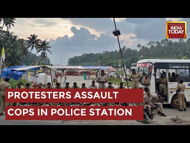 Adani Port Protests: Protesters Attack Vizhimjam Police Station, 36 Cops injured