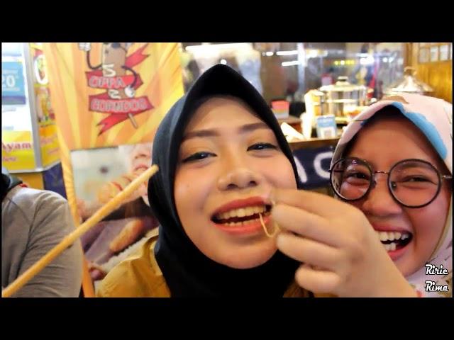 MAKANAN ENAK DAN HALAL DI SUDIRMAN STREET #vlog #2  -  Ririe Rima