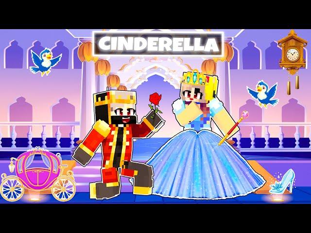 Playing as CINDERELLA in Minecraft (Hindi)!