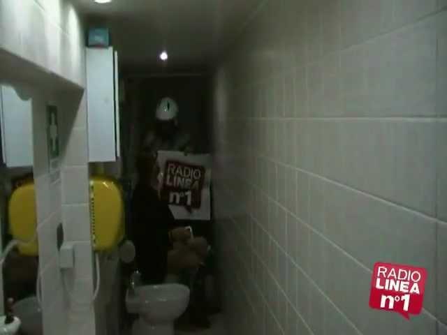 Harlem Shake RADIO LINEA bathroom