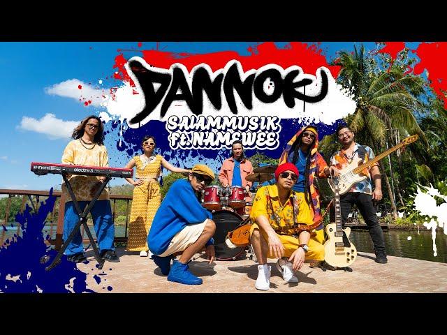 Salammusik Ft. Namewee - Dannok - (Malay Version)