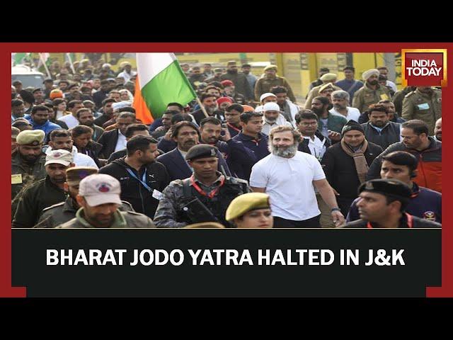 Congress Stops Bharat Jodo Yatra In J&K Due To Security Lapse, Rahul Gandhi Ferried Out In Car