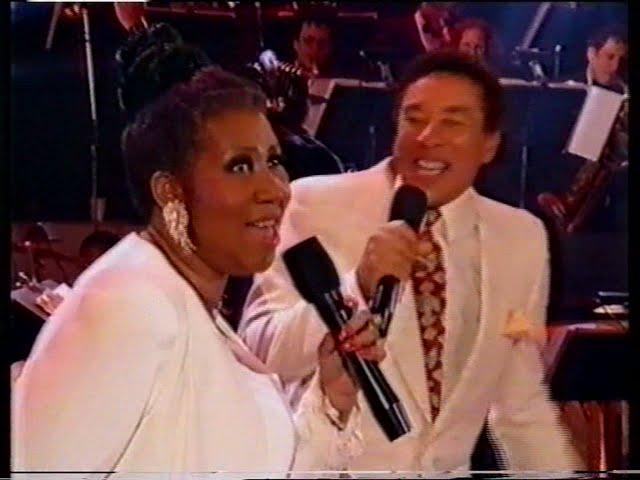 Aretha Franklin & Smokey Robinson  - Just To See Her -  Live  1983.