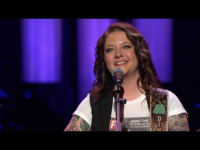 Ashley McBryde - Girl Goin' Nowhere (Grand Ole Opry Debut - June, 16 2017)