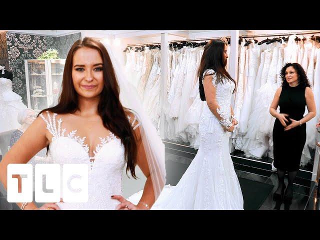 Teen Bride Wants A Dress To Make Her Look Elegant And Mature | Say Yes to the Dress UK