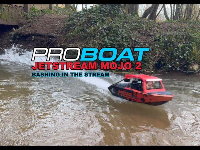 PROBOAT JETSTREAM MOJO 2 JET BOAT BOAT BASHING IN THE STREAM