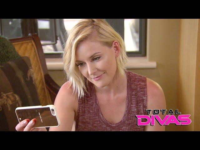 Renee Young talks to Dean Ambrose during her trip to Orcas Island: Total Divas, Jan. 11, 2017