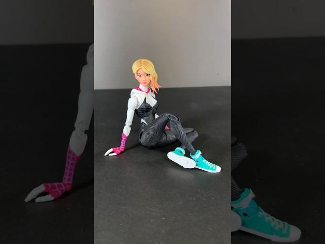 SH Figuarts Spider-Gwen #acrossthespiderverse #spiderman #shfiguarts #spidergwen #actionfigures