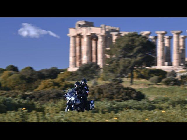 Moto Guzzi V85 TT Travel | 2022 | Every Trip Becomes an Adventure 