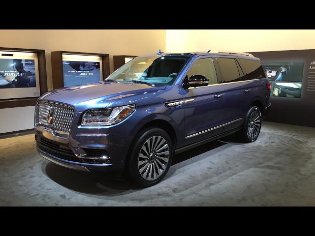 2018 Lincoln Navigator FIRST DESIGN REVIEW - LIVE from #NYAutoShow