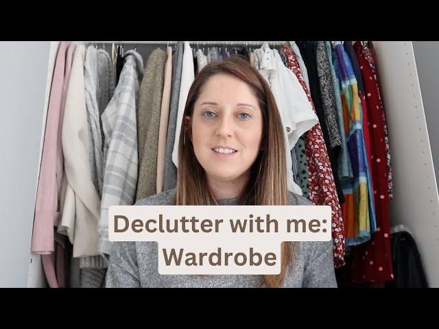 Declutter with me: wardrobe | Declutter your life #minimalist #simpleliving #clutterfree #declutter