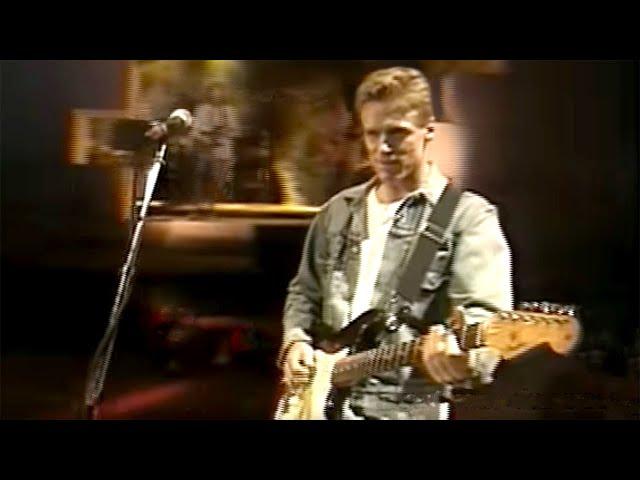 Bryan Adams - Young Lust, live at The Wall Concert, Berlin, 1990