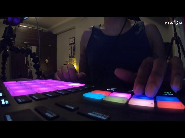 Native Instruments Maschine Mk3 - Ambient Music (What Have I Done)