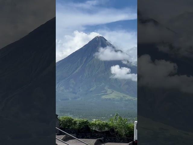 The magnificent church overlooking the Majestic Volcano  of Legazpi, Albay #philippines