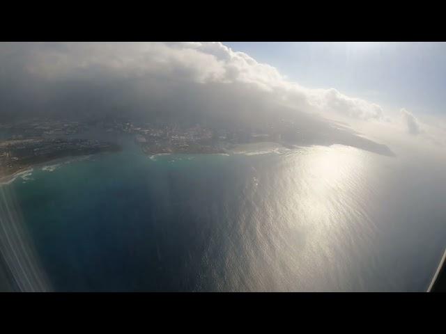 Island Hopping to Maui on the Hawaiian Boeing 717-200 Taking Off RWY 8L in Honolulu bound for Maui