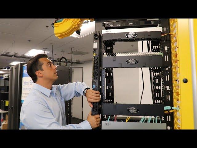 Eaton's Universal Input Rack PDU G4 Installation