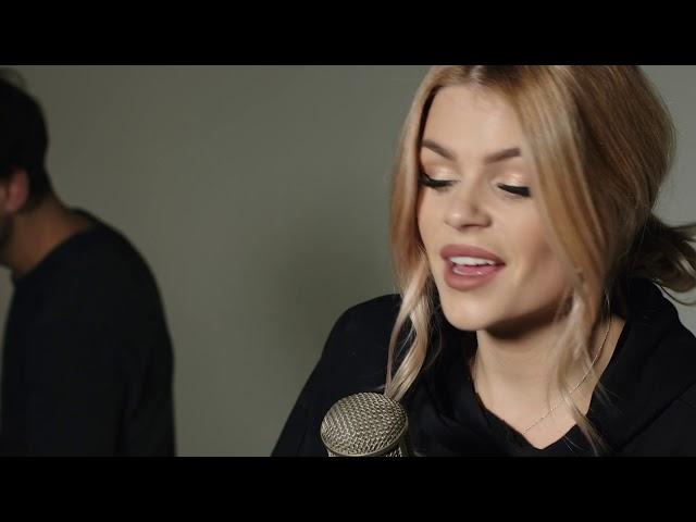 Beautiful - Christina Aguilera (Cover By: Davina Michelle)