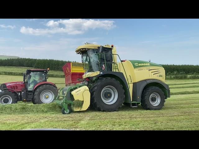 Michael J Woods Silage 2021 Krone Big x working hard