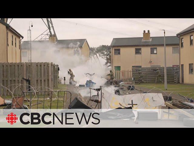 Canadian, U.K. soldiers training Ukrainian recruits in southern England