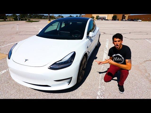 I BOUGHT MY DREAM CAR! (Tesla Model 3)