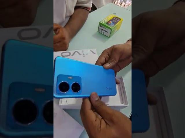 Vivo T1 4G Unboxing Video and first look