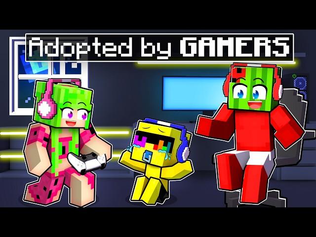 Having A GAMER FAMILY In Minecraft!