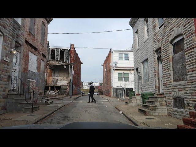 BALTIMORE HOODS LOOK CRAZY