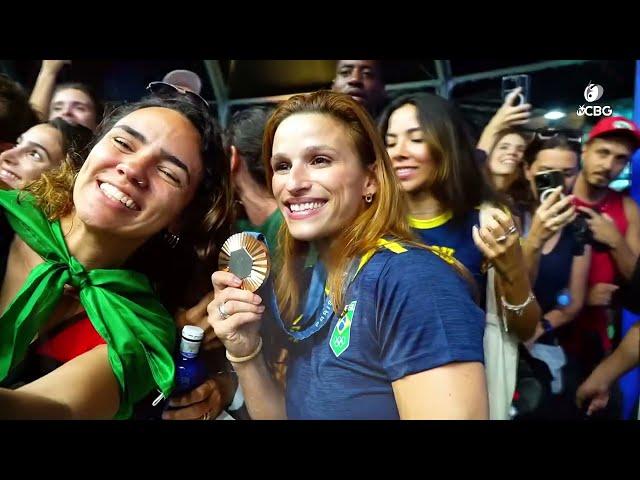 Paris virou Baile com a Ginástica Artística Feminina!