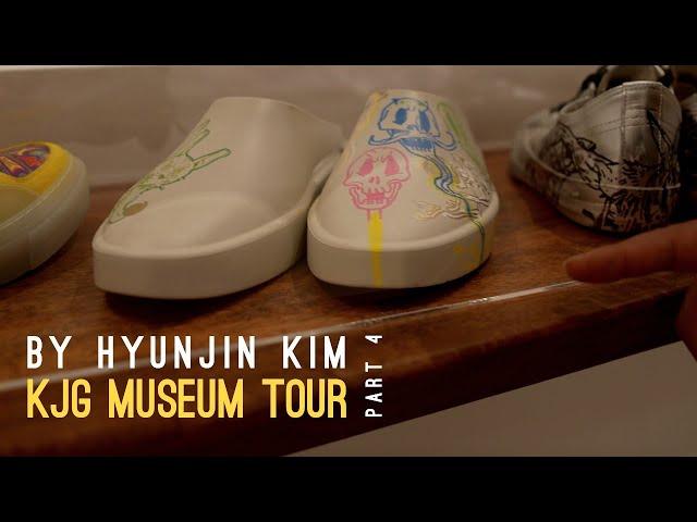 Kim Jung Gi Museum Tour by Hyun Jin Kim Part 4