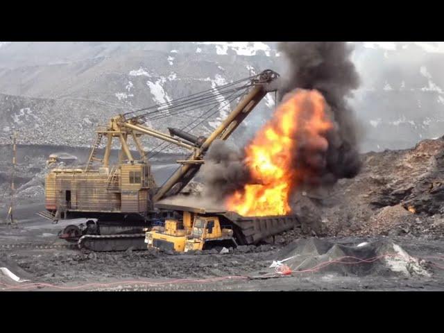 Heavy Equipment Accidents #5 Extreme Dangerous Total Idiots at Work Compilation 2024 Fails and Wins