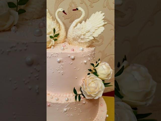 свадебный торт  с лебедьямый . #свадебныйтортслебедьямый  #шоколадныйлебедь