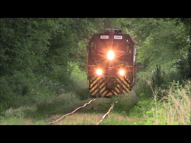 Mass Coastal 2007 on overgrown tracks - Watuppa Branch - 6/2024