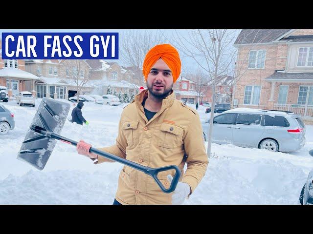 Biggest (50- 60cm) Snow ️ storm in Brampton   | Prabh Jossan Vlogs