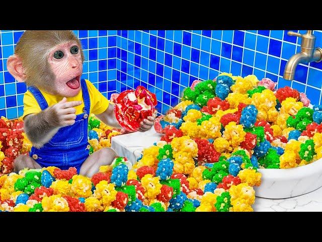 KiKi Monkey make Colorful Popcorn Pop Teamwork in Magic Microwave with Duckling | KUDO ANIMAL KIKI