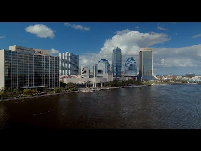 FREE Video Stock Footage 4K – Jacksonville Skyline from Acosta Bridge