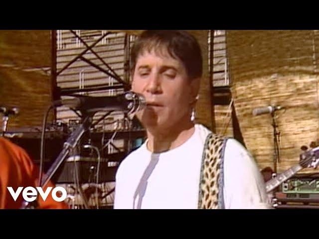 Paul Simon - Diamonds On The Soles Of Her Shoes (from The African Concert, 1987)