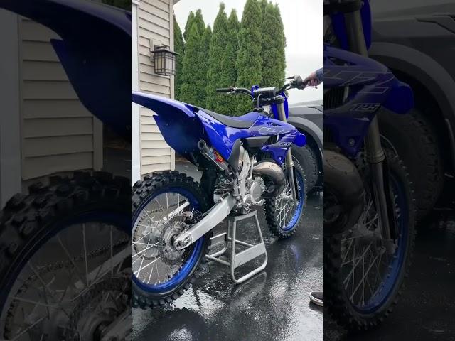 This YZ125 SOUNDS INSANE!!! #shorts