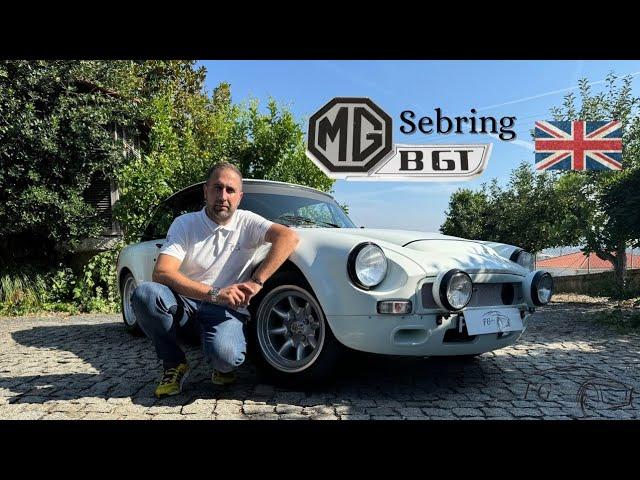 MG B GT 1971 Look Sebring com "Veneno"