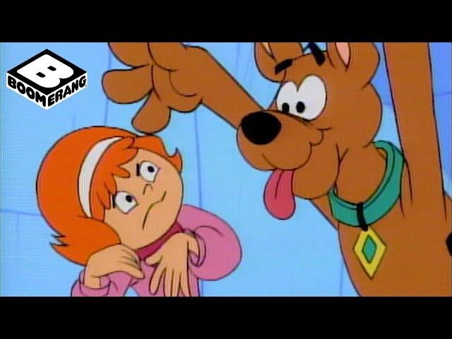 A Pup Named Scooby-Doo | Red Herring | Boomerang Official