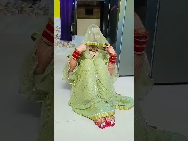 when husband wears wifes saree and wife got angry