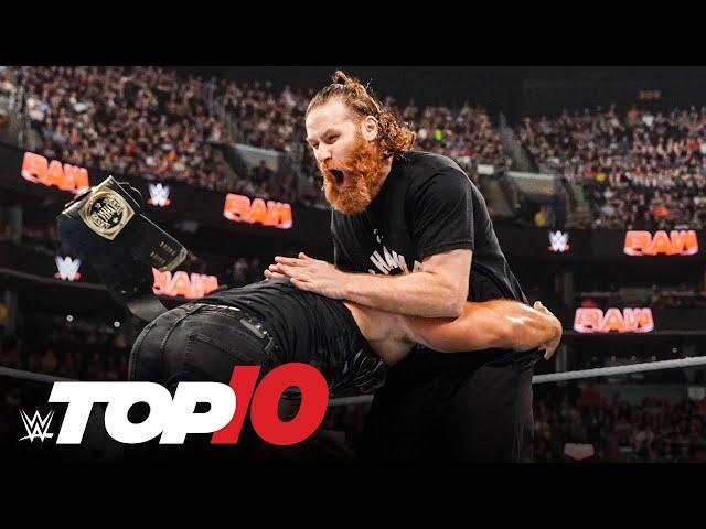 Top 10 Raw Moments: July 1, 2024